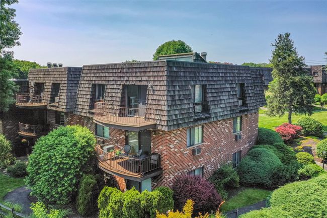5 - 7 Briarcliff Dr S, Condo with 2 bedrooms, 2 bathrooms and 1 parking in Ossining NY | Image 31
