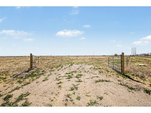 8920 County Road 39, Fort Lupton, CO, 80621-9116 | Card Image