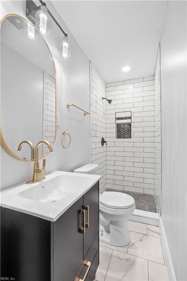 313 Delk St, House other with 3 bedrooms, 2 bathrooms and null parking in Franklin VA | Image 11