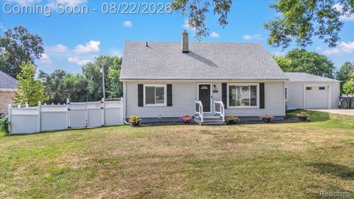 1320 Larayne Dr, Troy, MI, 48085-3334 | Card Image