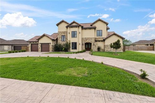 3611 Lakewood Ct, Brownsville, TX, 78520-2106 | Card Image