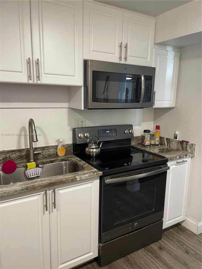 APT-105 - 6451 N University Dr, Condo with 2 bedrooms, 2 bathrooms and null parking in Tamarac FL | Image 34