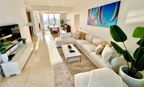 apt-1804-15901 Collins Ave, Sunny Isles Beach, FL, 33160-4797 | Card Image