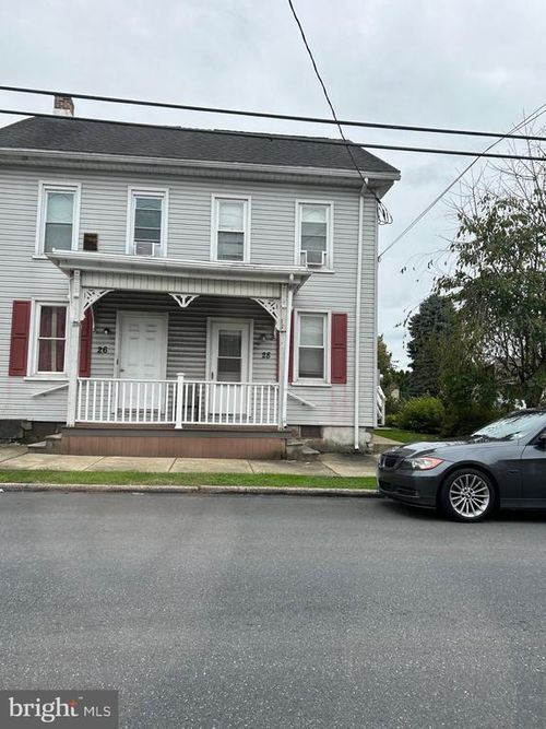 1-28 W Main St, NEWMANSTOWN, PA, 17073-9256 | Card Image