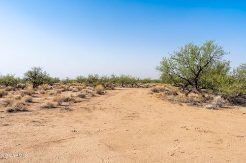 4-0000 W Buck Stitch Rd, Congress, AZ, 85332 | Card Image