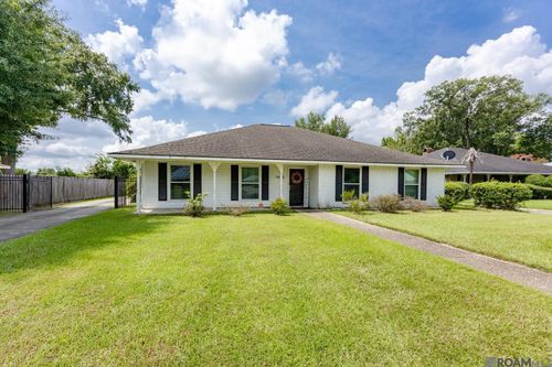 16002 Firewood Dr, Baton Rouge, LA, 70816-3038 | Card Image