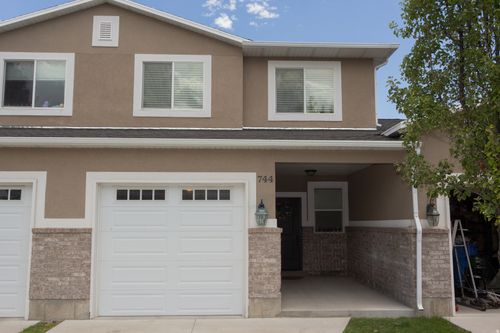 744 70, Smithfield, UT, 84335-4903 | Card Image