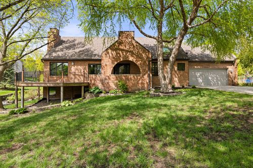 9-680 58th Pl, West Des Moines, IA, 50266-6007 | Card Image