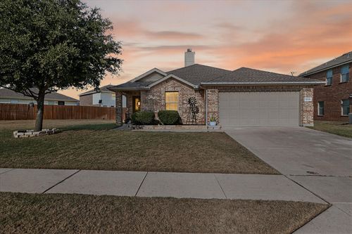 12418 Worthington Ln, Rhome, TX, 76078-6067 | Card Image