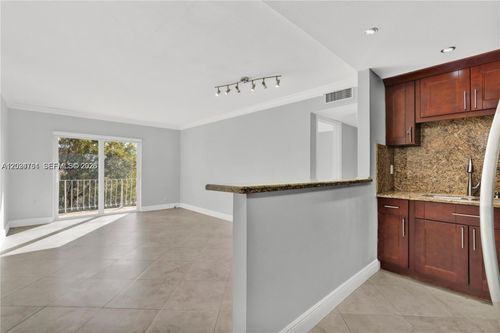 301-6200 W Flagler St, Miami, FL, 33144-3049 | Card Image