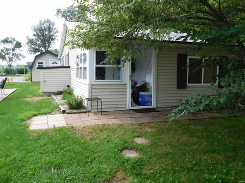 2 Ems B1d Ln, Leesburg, IN, 46538-8802 | Card Image