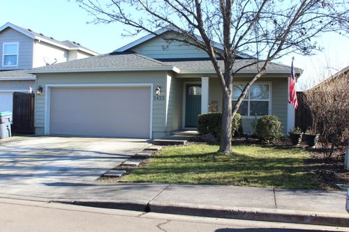 2422 Granite Ct, White City, OR, 97503-1586 | Card Image