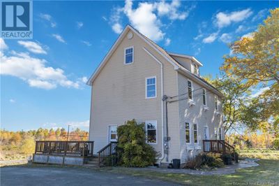 2743 Fredericton Rd, House other with 4 bedrooms, 3 bathrooms and null parking in Salisbury NB | Image 3