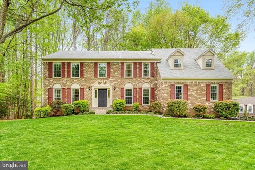 11109 Robert Carter Rd, FAIRFAX STATION, VA, 22039-1316 | Card Image