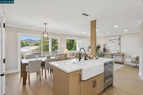 14-2101 Golden Rain Rd, Walnut Creek, CA, 94595-1925 | Card Image
