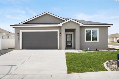2504 S Beech Pl, Kennewick, WA, 99337-5558 | Card Image