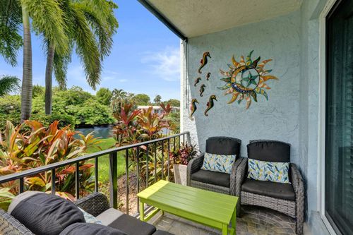 107-c-3004 Ne 5th Ter, Wilton Manors, FL, 33334-2073 | Card Image