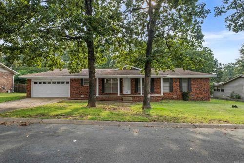 42 Jackson Oaks Dr, Sherwood, AR, 72120-1536 | Card Image