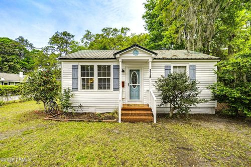 1113 Lafayette St, Beaufort, SC, 29902-4015 | Card Image