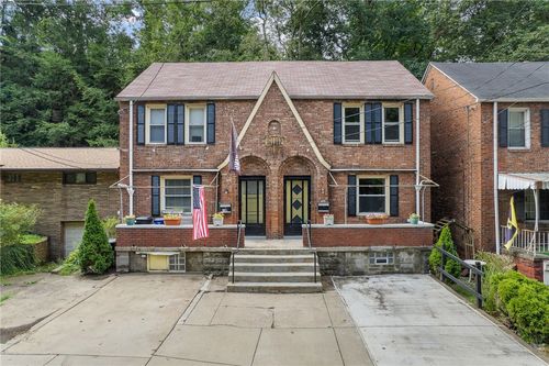 755 Maytide St, Pittsburgh, PA, 15227-1733 | Card Image