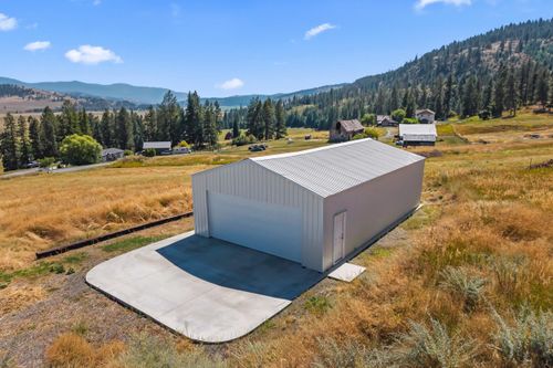 842DD Valley Westside Rd, Colville, WA, 99114-5037 | Card Image