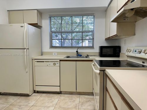 n3-840 Cypress Park Way, Deerfield Beach, FL, 33064-5080 | Card Image