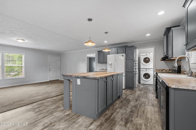 827 Salt Marsh St, House other with 3 bedrooms, 2 bathrooms and null parking in Sunset Beach NC | Image 11
