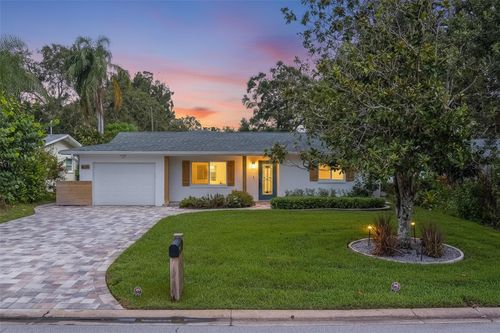 630 Magnolia St, DUNEDIN, FL, 34698-7718 | Card Image