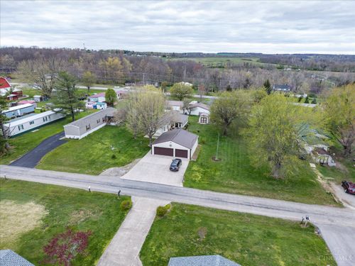 6651 Wizard Of Oz Way, Hillsboro, OH, 45133-7355 | Card Image