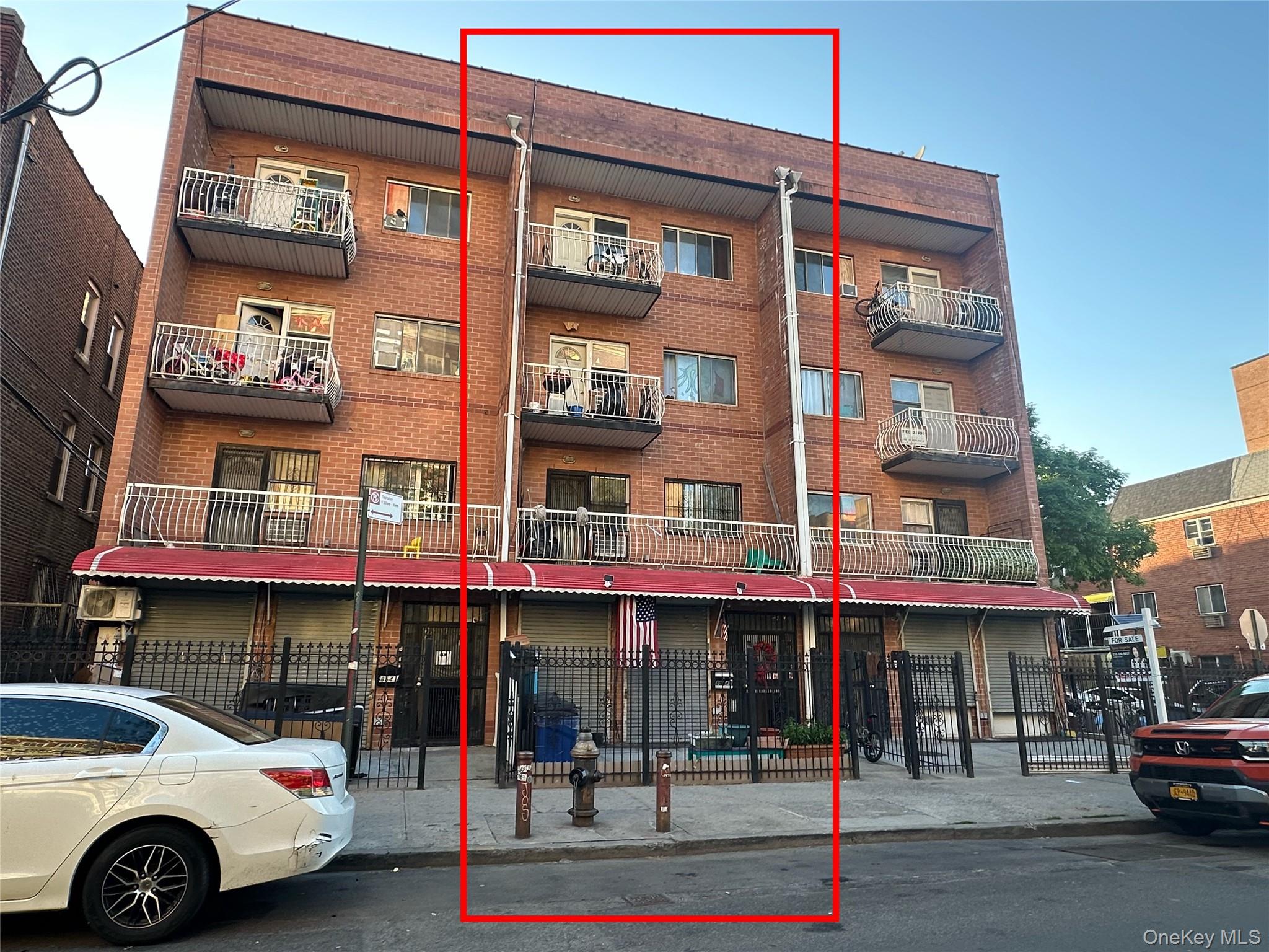 Commercial Sale in New York