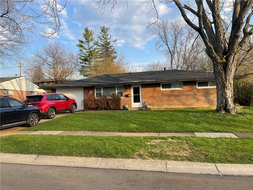 6810 Hubbard Dr, Huber Heights, OH, 45424-3562 | Card Image