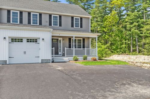 8-8 Amandas Way, Halifax, MA, 02338-2257 | Card Image