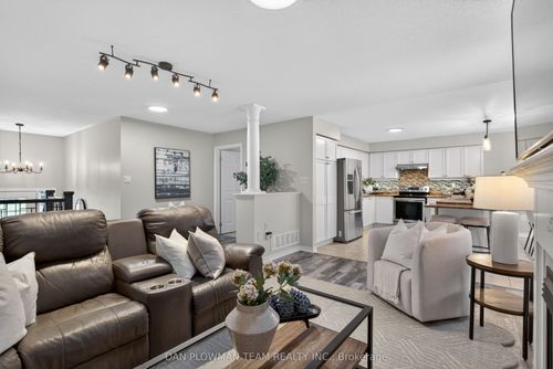10 Springbank Rd, Omemee, ON, K0L2W0 | Card Image