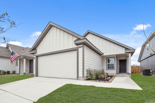 13608 Helton Pass, St Hedwig, TX, 78152 | Card Image