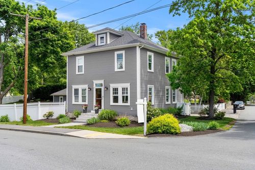 77 Corbett St, Andover, MA, 01810-1317 | Card Image