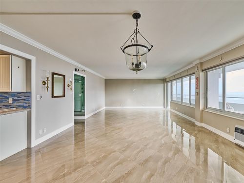 1502-4050 N Ocean Dr, Fort Lauderdale, FL, 33308-5946 | Card Image