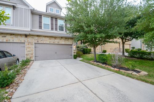22 Cheswood Manor Dr, The Woodlands, TX, 77382-5380 | Card Image