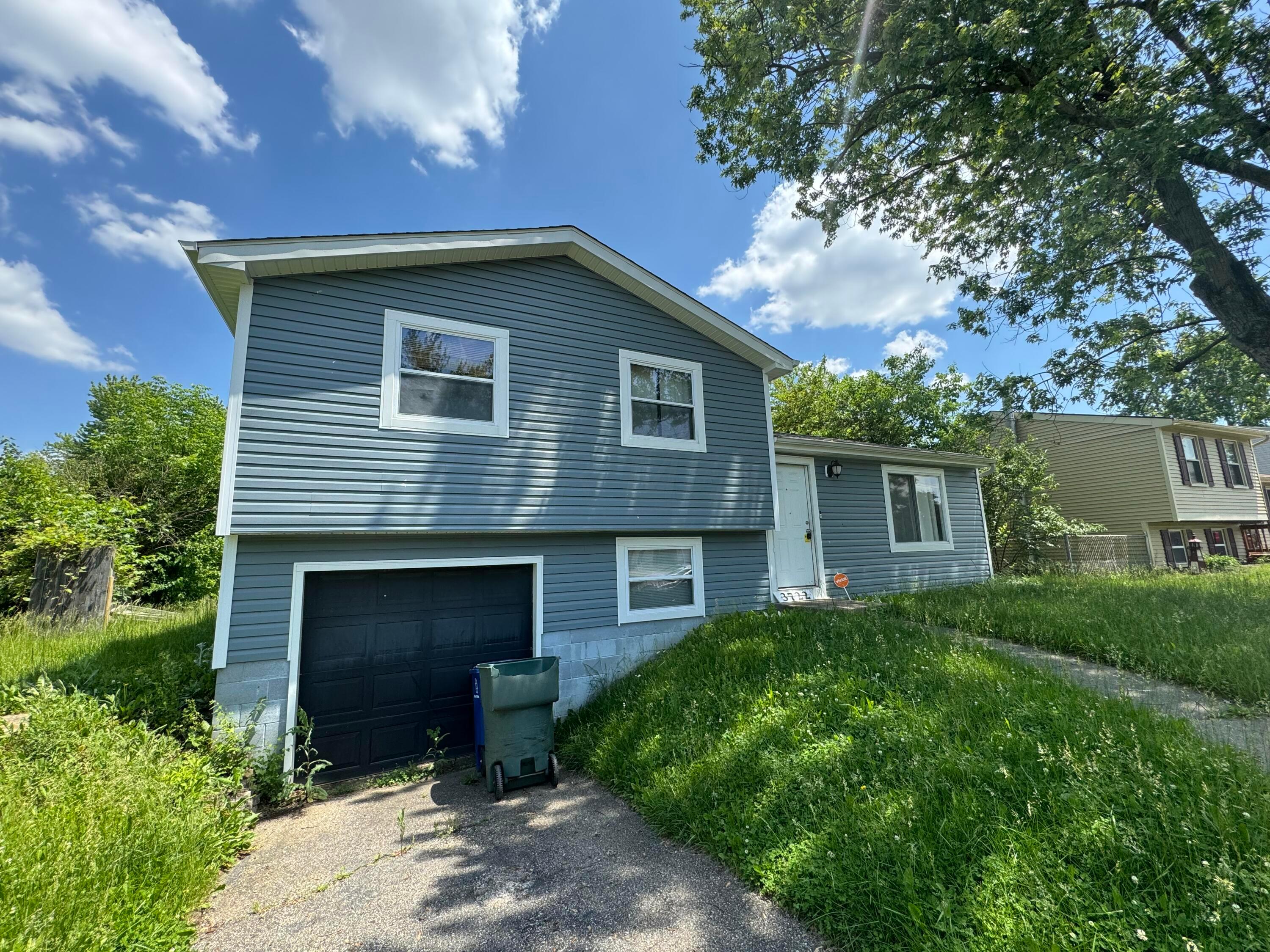 Potomac St, Groveport, OH 43125