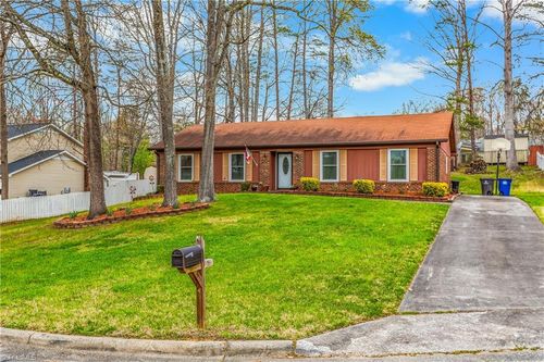 1609 Cedarlimb Ct, Winston Salem, NC, 27127-7352 | Card Image