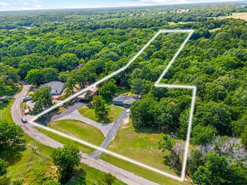 3602 Bent Oak St E, Greenville, TX, 75401-6702 | Card Image