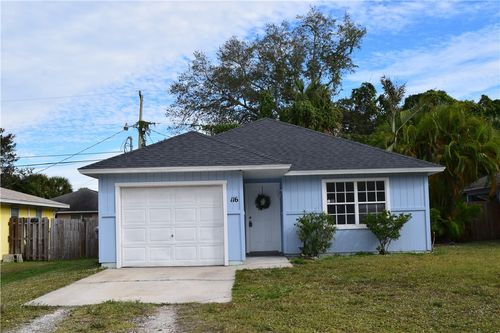 116 44th Ave, Vero Beach, FL, 32968-2355 | Card Image