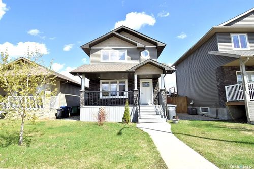 242 Geary Cres, Saskatoon, SK, S7R0E6 | Card Image