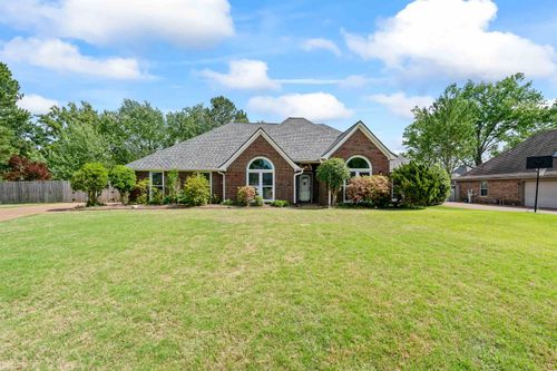8955 Moses Cv, Bartlett, TN, 38133-3837 | Card Image
