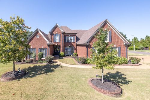 1743 Mossy Oak Ln, Collierville, TN, 38017-3713 | Card Image