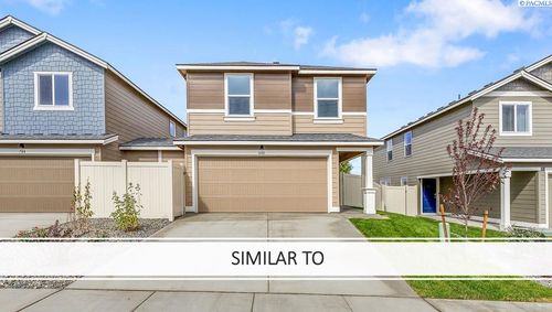 560 S Zeelar St, Kennewick, WA, 99336-5782 | Card Image