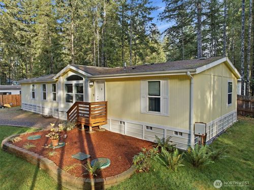 30 Ne Lake Pl, Tahuya, WA, 98588-9785 | Card Image