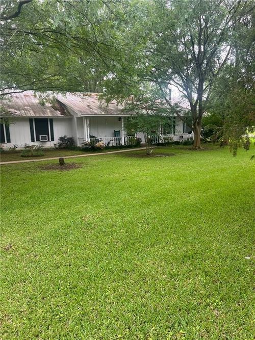 106 Ellis Mills Rd, Hessmer, LA, 71341-4223 | Card Image