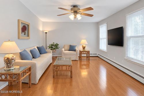 20-330 Route 35, Point Pleasant Beach, NJ, 08742 | Card Image