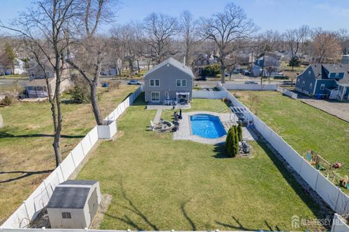 1718 W 4th Street W, Piscataway, NJ, 08854 | Card Image