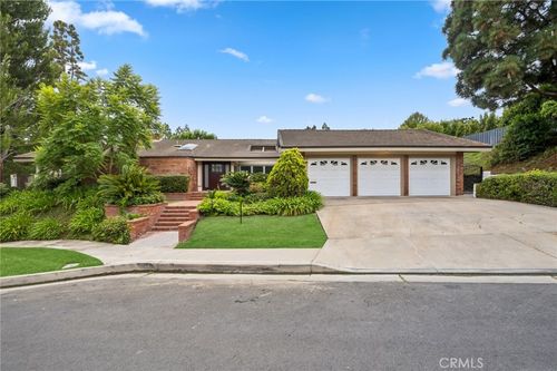 17 Pinehurst Ln, Newport Beach, CA, 92660-5229 | Card Image